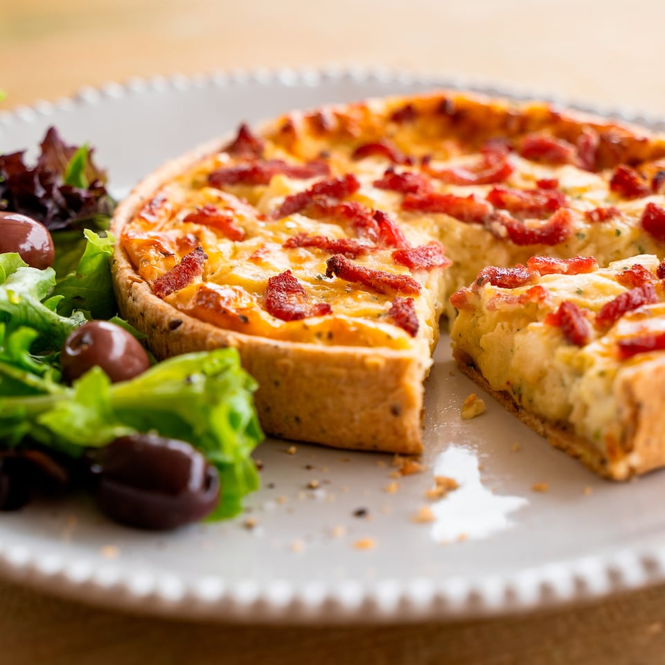 image 1 of Higgidy Bacon & Cheddar Quiche 400G