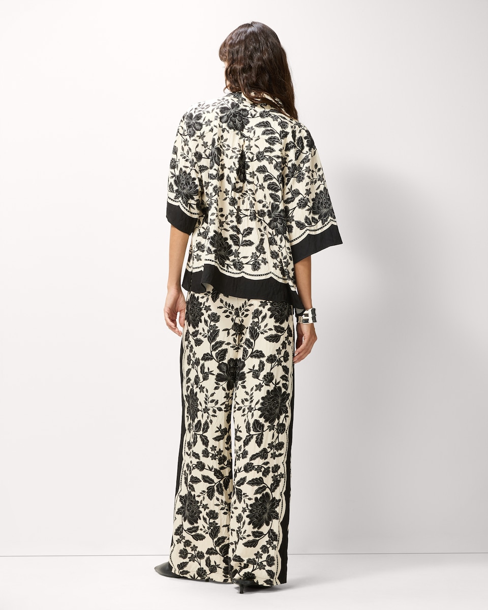 image 1 of F&F Floral Short Sleeved Co-ord Shirt in Multi Black