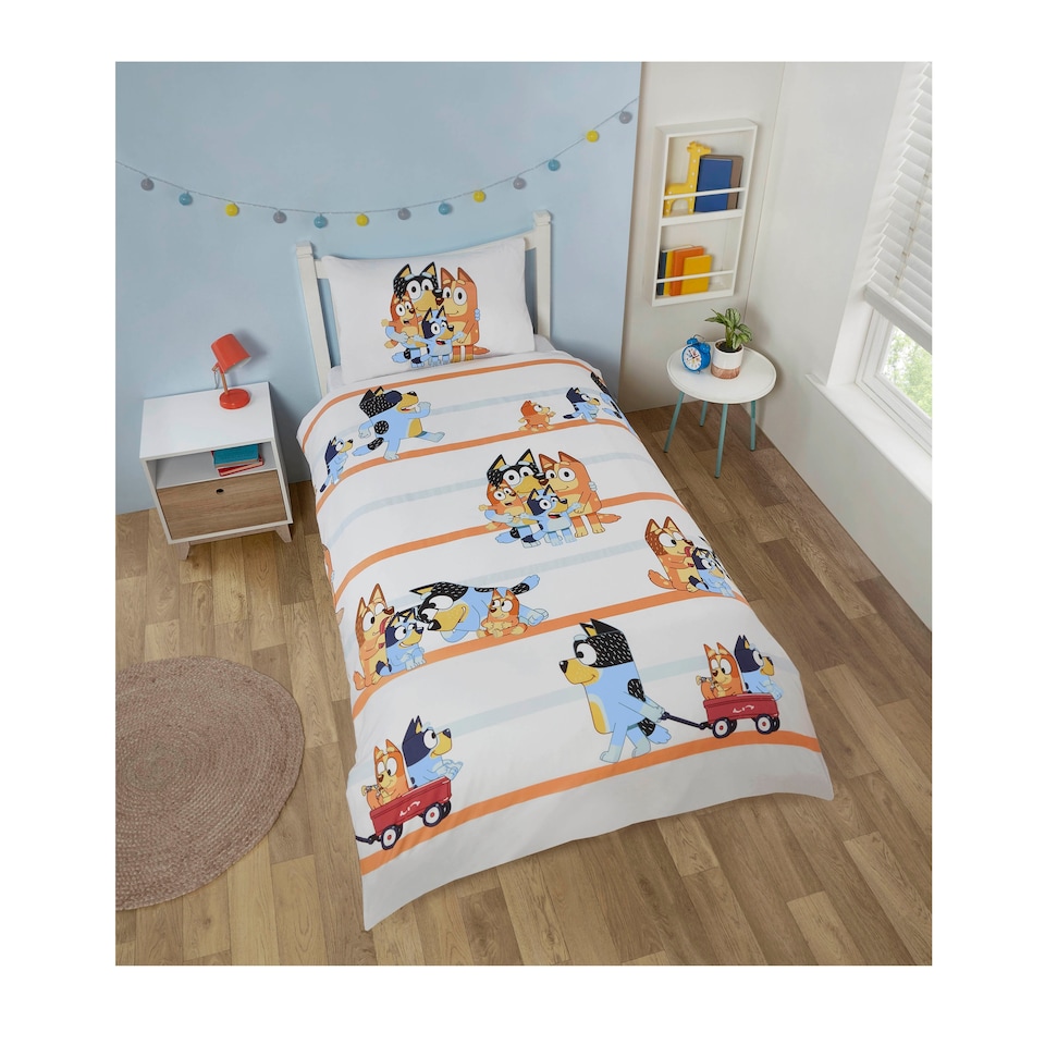 image 1 of Bluey Family Duvet Set Single