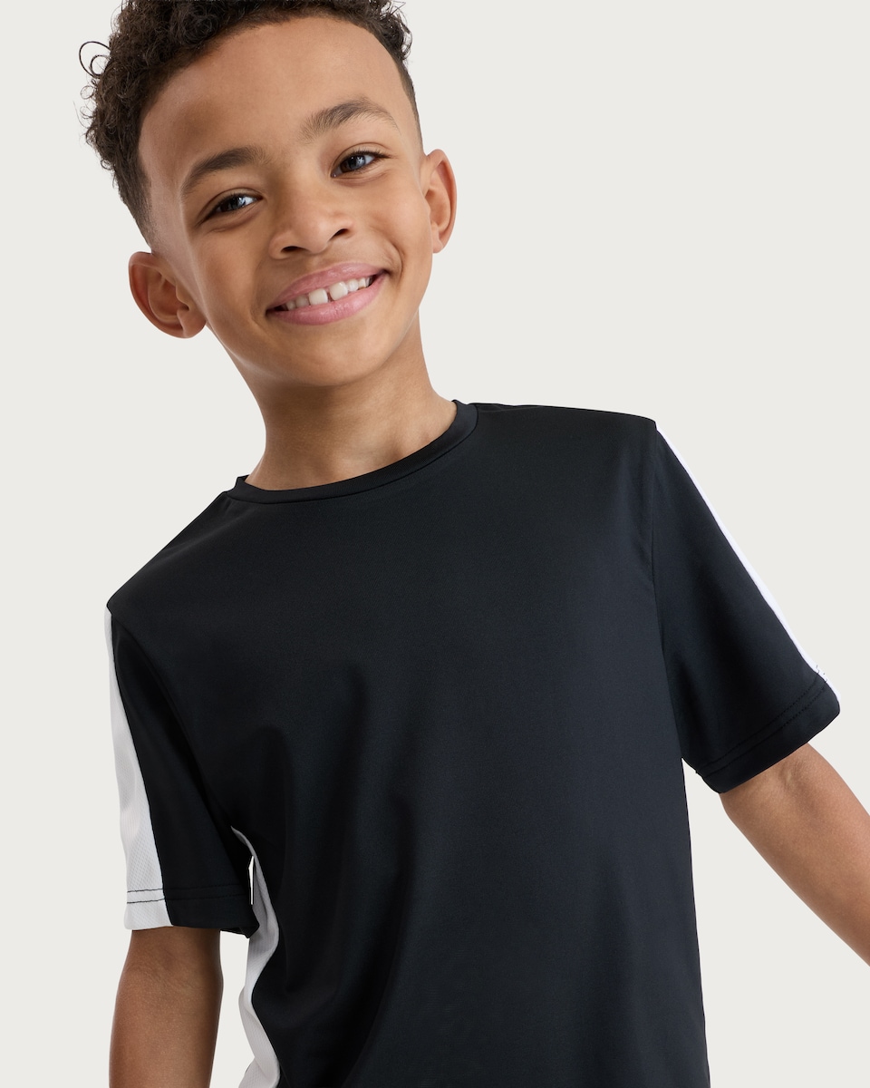 image 1 of F&F Active Boys ULTRAMOVE Panelled Short Sleeved T-Shirt in Black