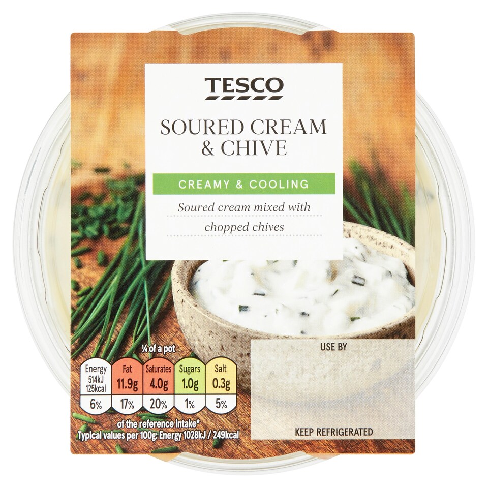 Tesco Soured Cream And Chive Dip 200G