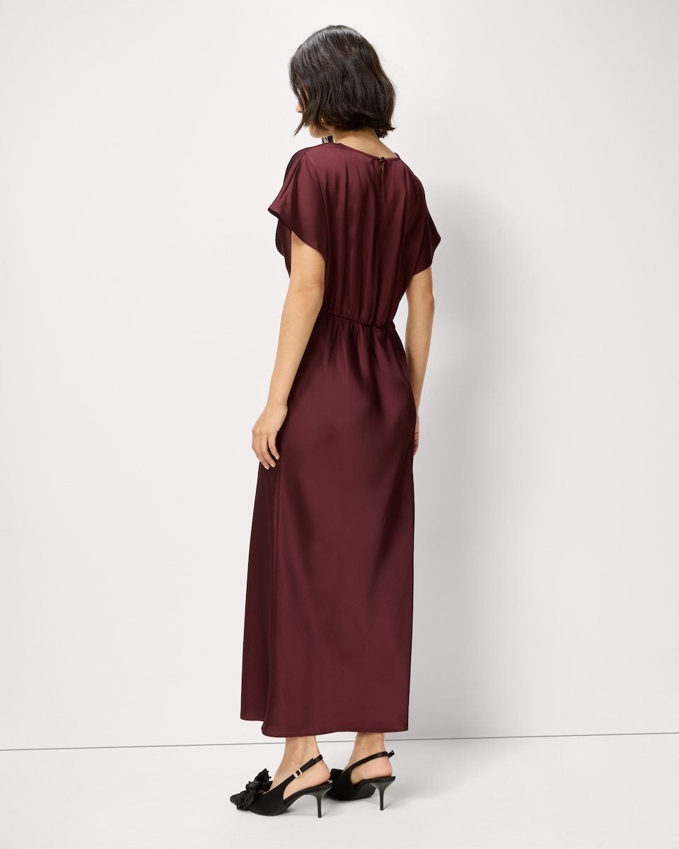 image 1 of F&F Satin V Neck Midi Dress in Red