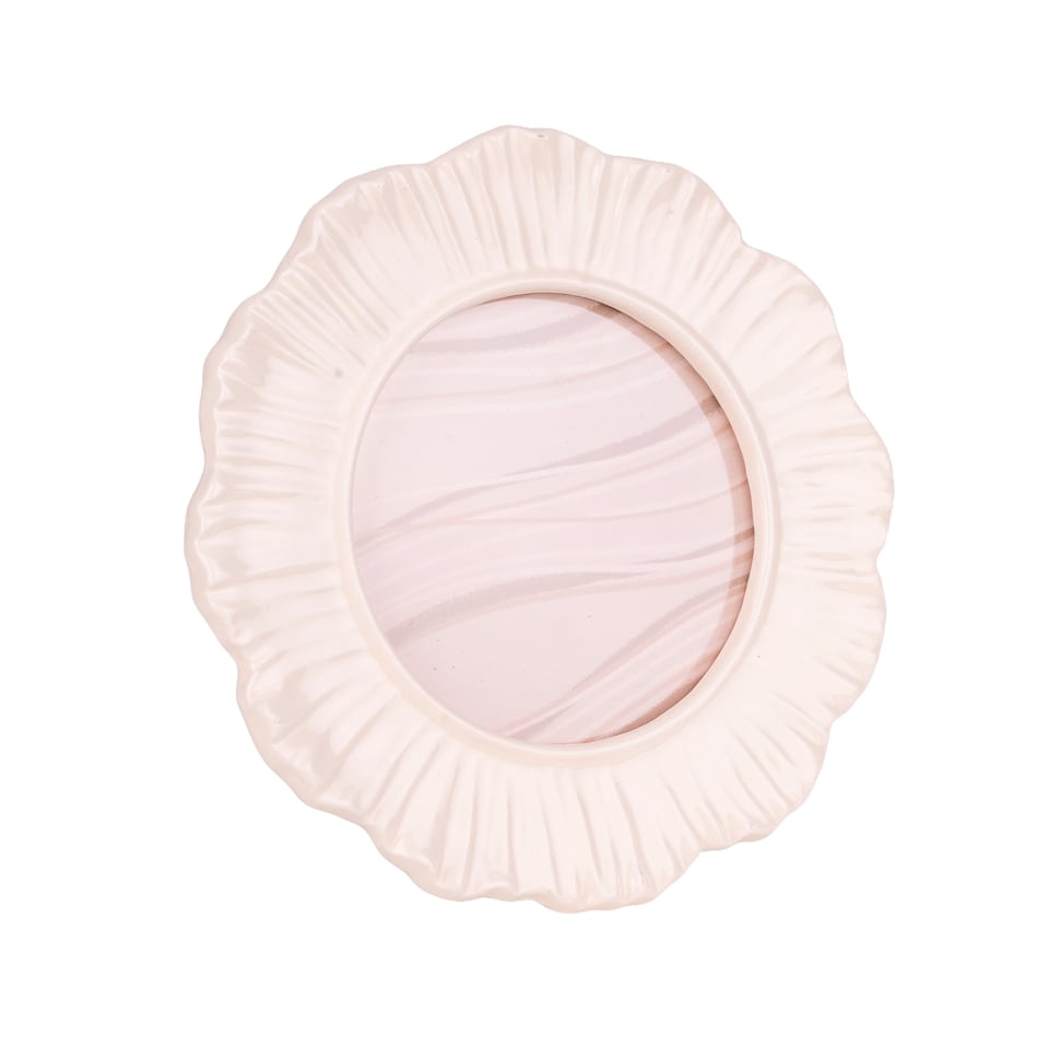 Candlelight Cream Petal Photo Frame