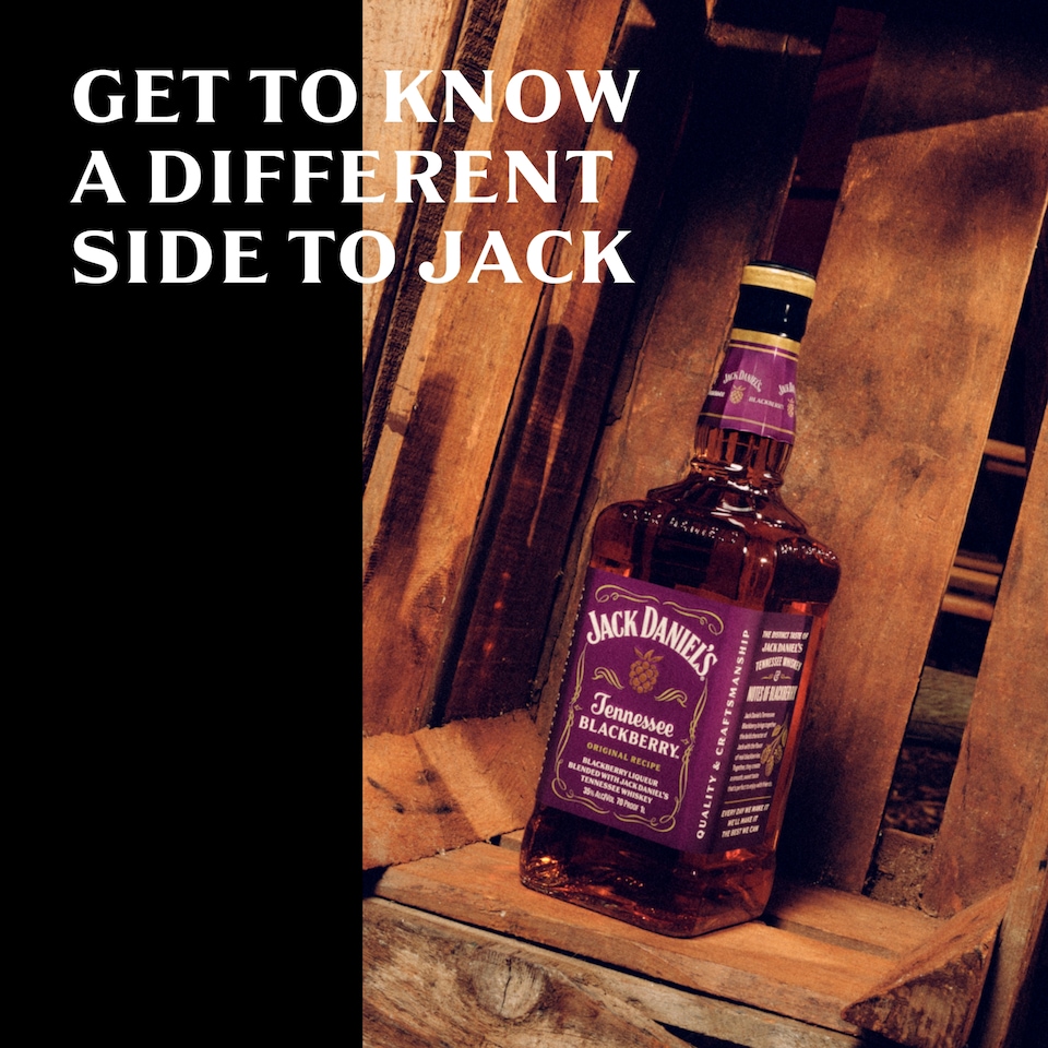 image 1 of Jack Daniel's Tennessee Blackberry 35% 70 cl