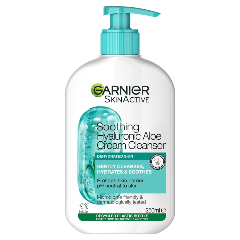 image 1 of Garnier Skinactive Soothing Aloe Cream Cleanser 250ml