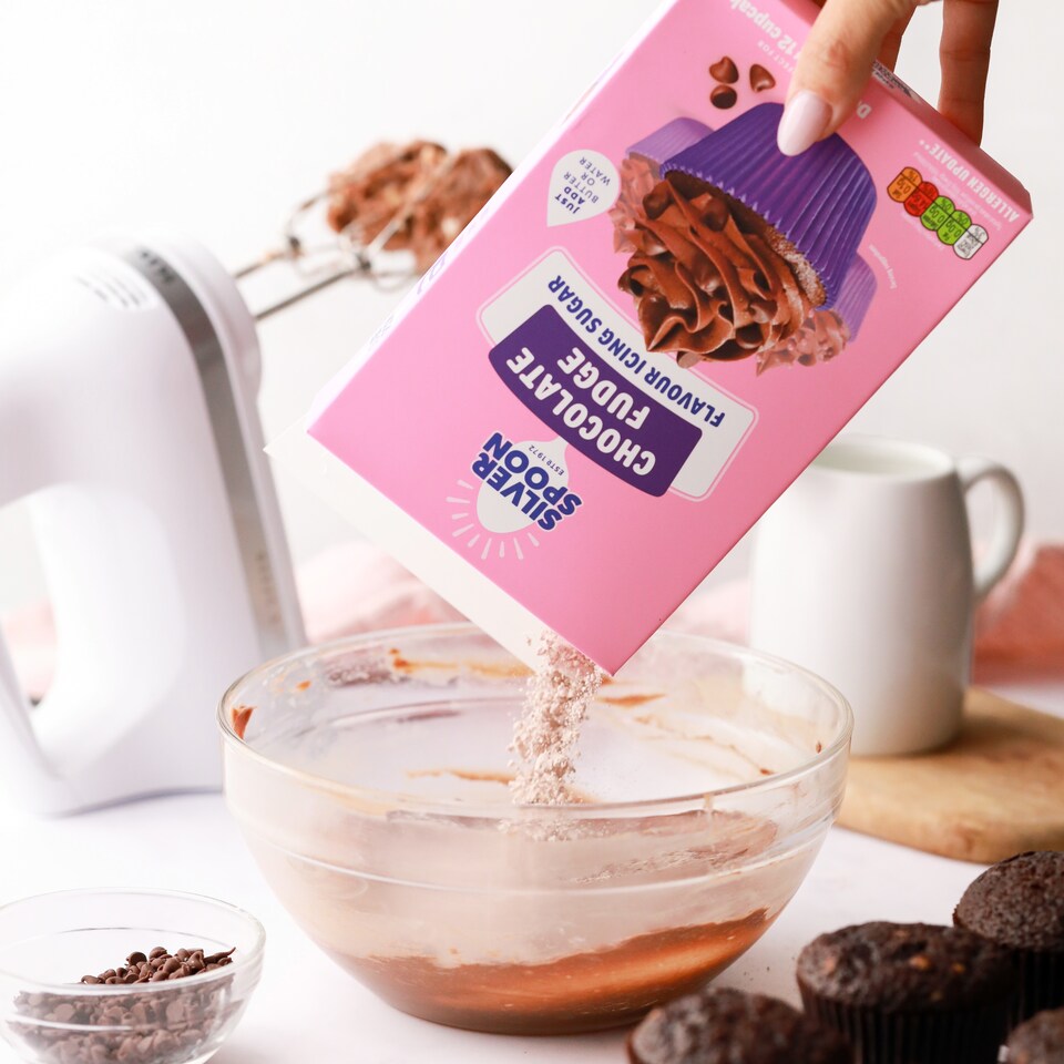 image 1 of Silver Spoon Chocolate Fudge Flavour Icing Sugar 200g