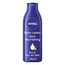 NIVEA Rich Nourishing Body Lotion Dry Skin 250ml