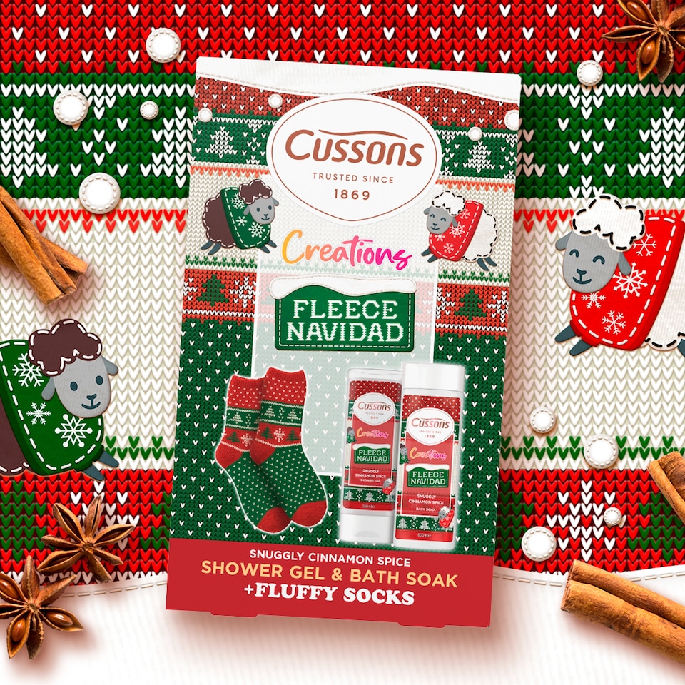 image 1 of Cussons Creations Fleece Navidad Gift Set
