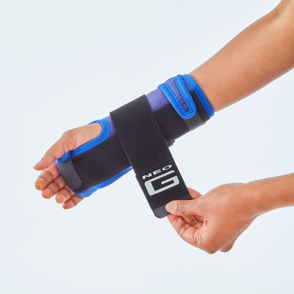 image 1 of Neo G Universal Wrist Brace One Size