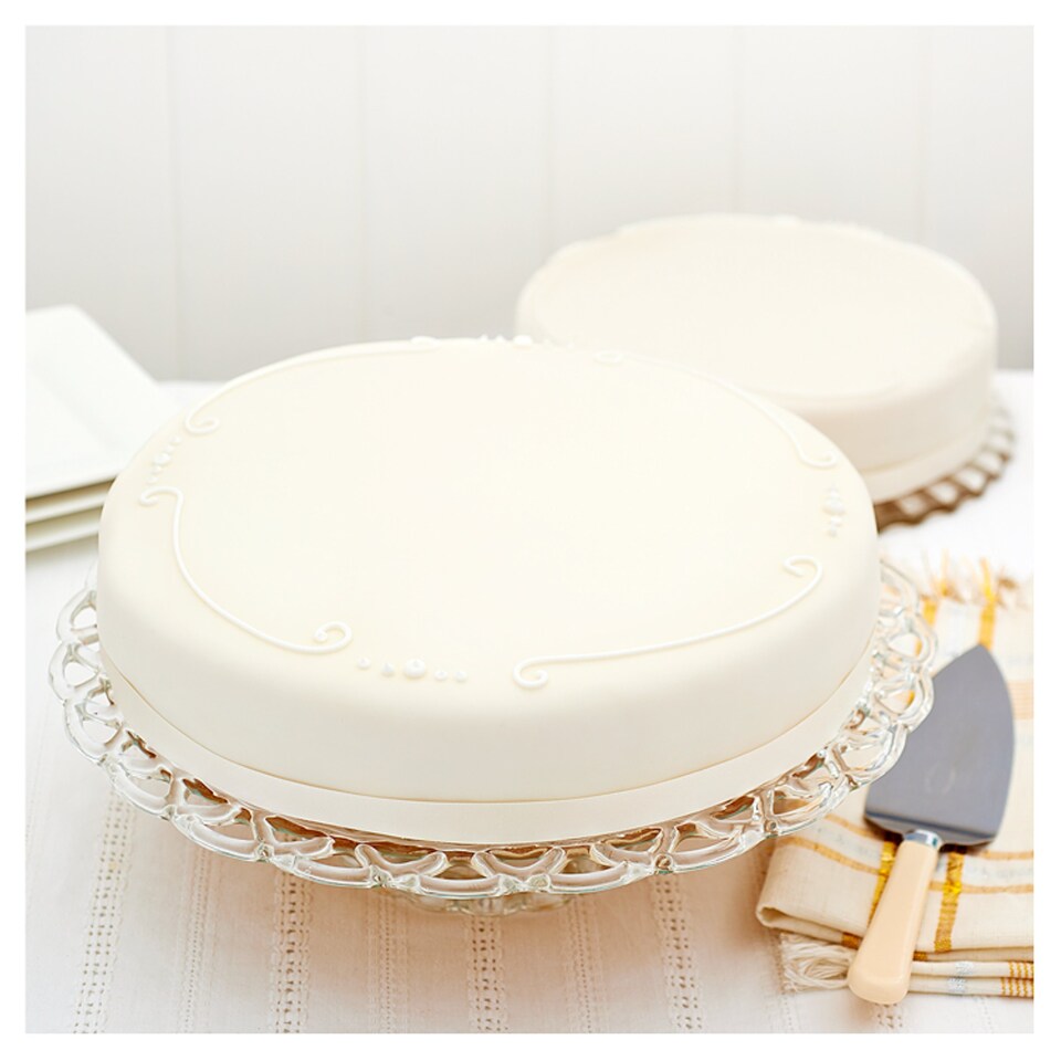 EASY ENTERTAIN EX LGE GLTN/FR CHOC CAKE