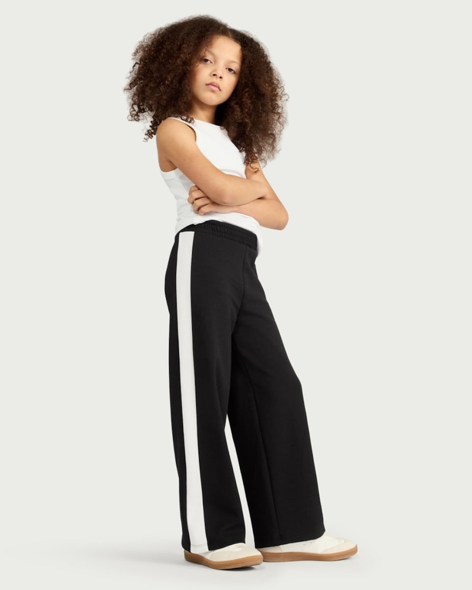 image 1 of F&F Girls Cotton Rich Wide Leg Joggers in Black