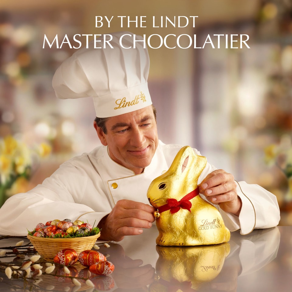 image 1 of Lindt Gold Bunny Milk Chocolate Animal Print 100G