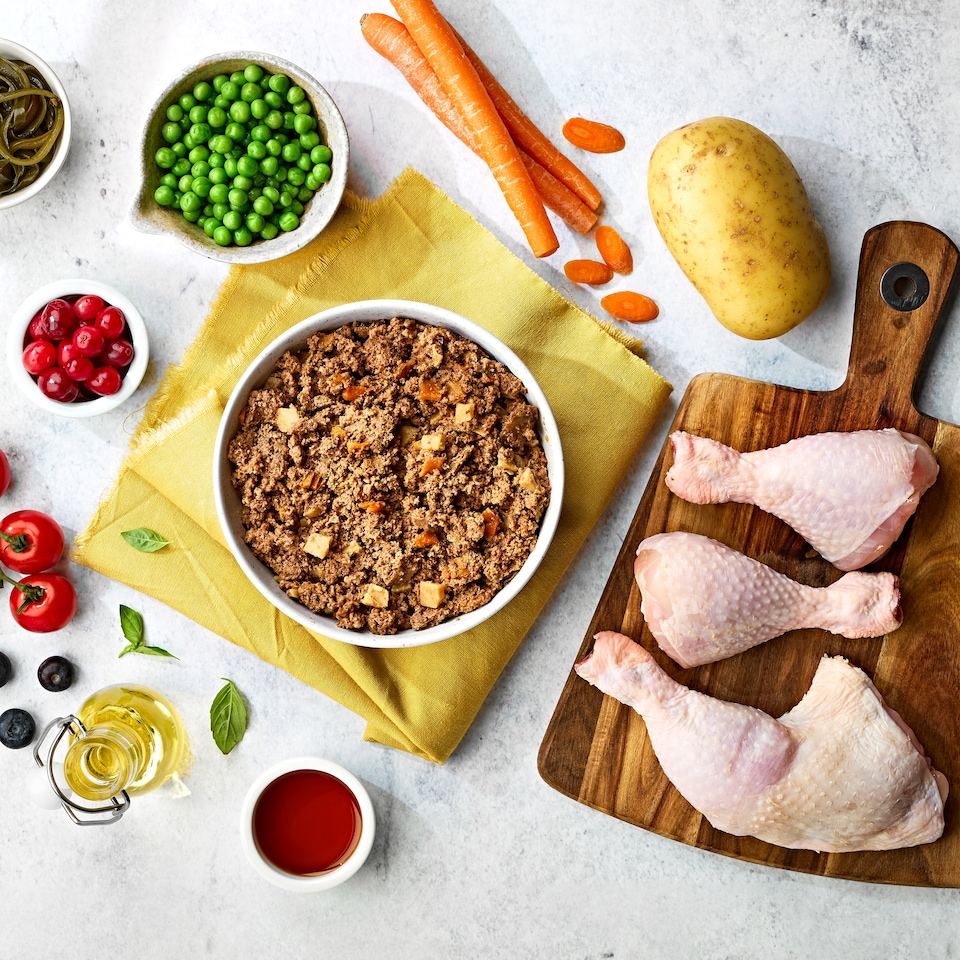 image 1 of Naturo Puppy Food Grain Free Chicken with Potato & Vegetables 150g