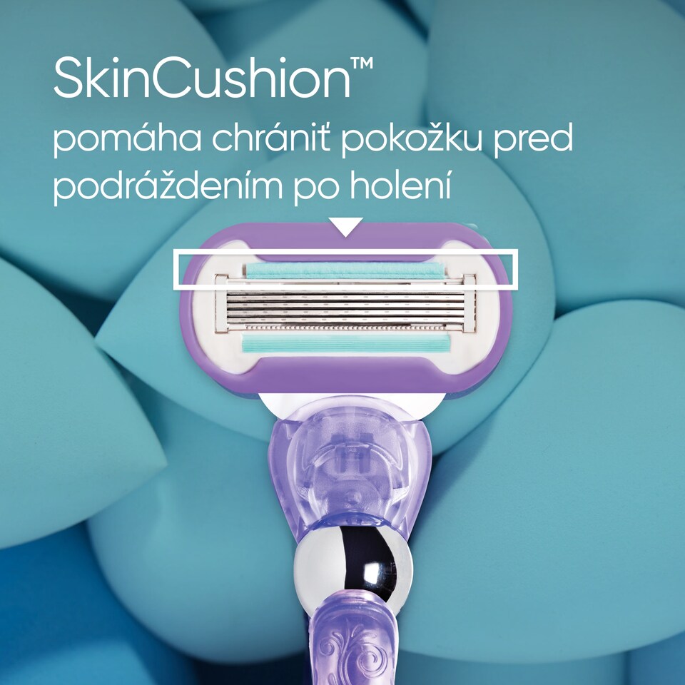 image 1 of Venus Deluxe Smooth Swirl Razor- x1 Blade