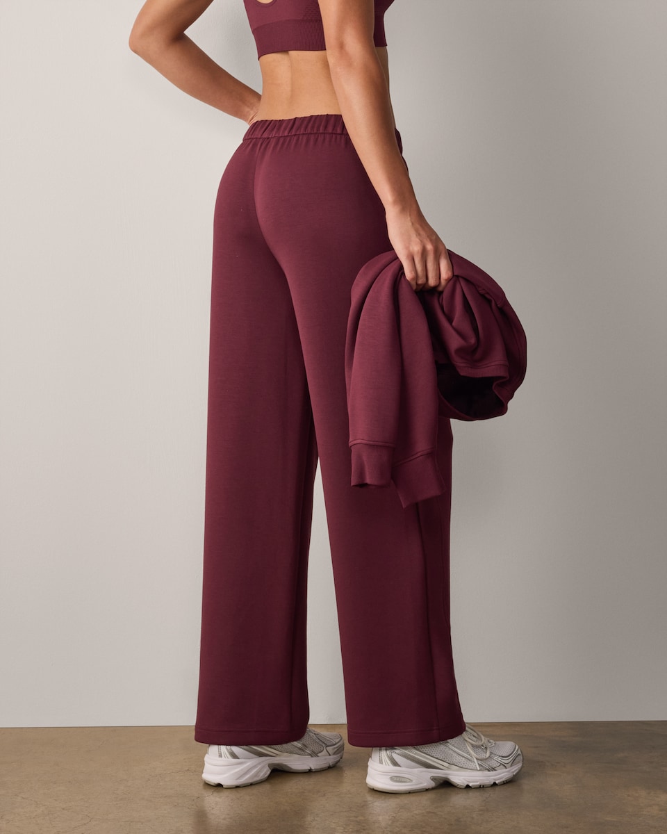 image 1 of F&F Active AFTERCLASS Fleeced Back Joggers in Burgundy