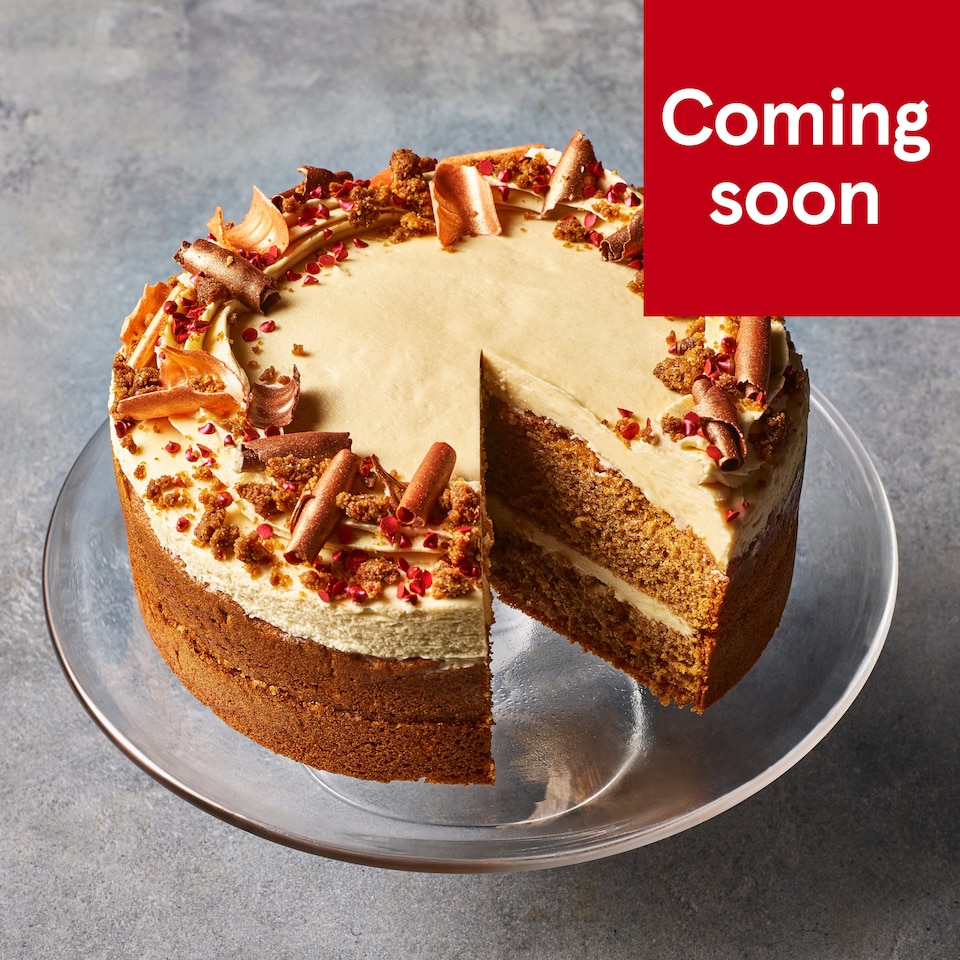 88. Tesco Finest Free From Caramelised White Chocolate & Speculoos Cake 720g (Serves 12)