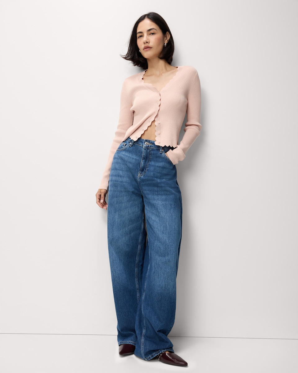 image 1 of F&F Scallop Edge V Neck Cardigan in Pink