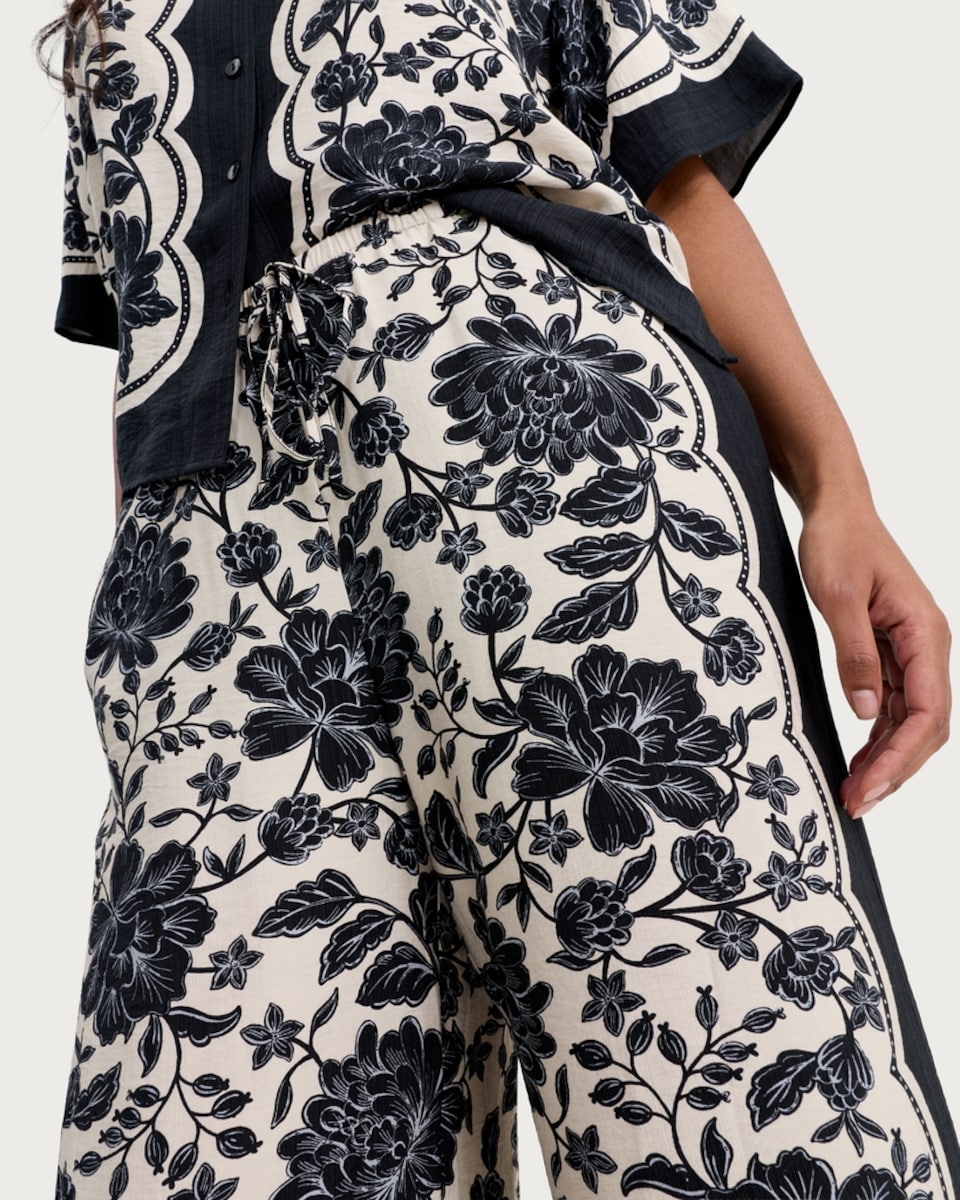 image 1 of The F&F Edit Floral Print Wide Leg Co-ord Trousers in Multi Blue