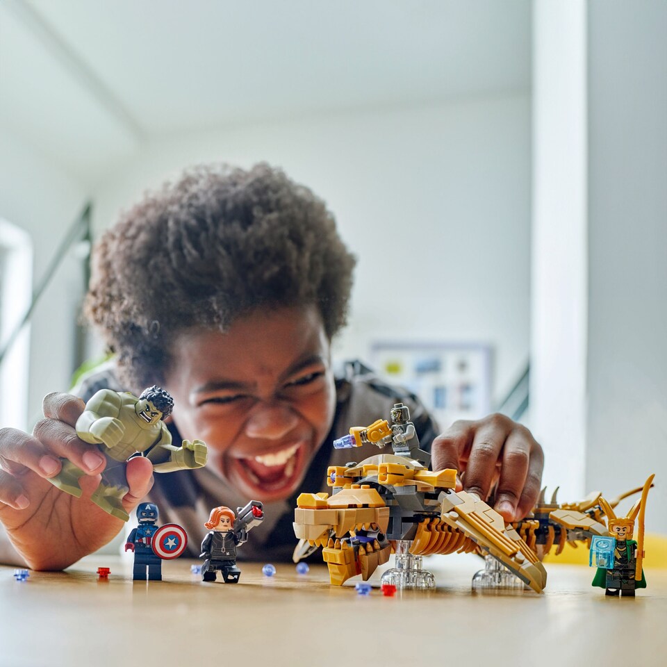 LEGO Marvel 76290 Bosszúállók vs. Leviatán  1. kép