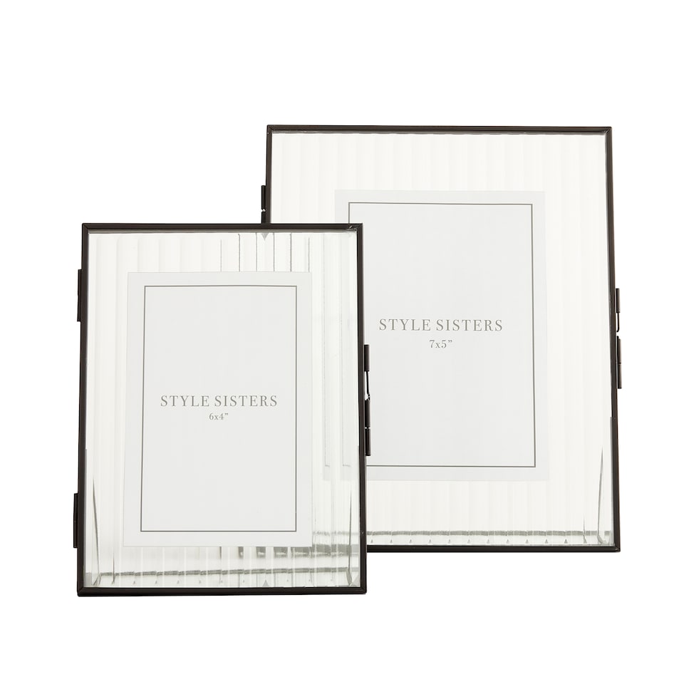 image 1 of Style Sisters Glass/ Metal Photo Frame 4x6"