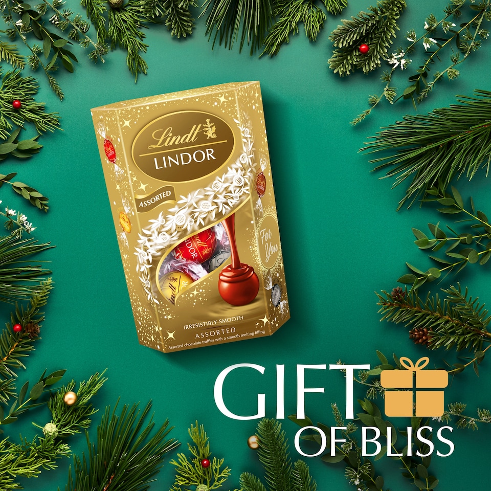 image 1 of Lindt Lindor Assorted Chocolate Truffles 200G