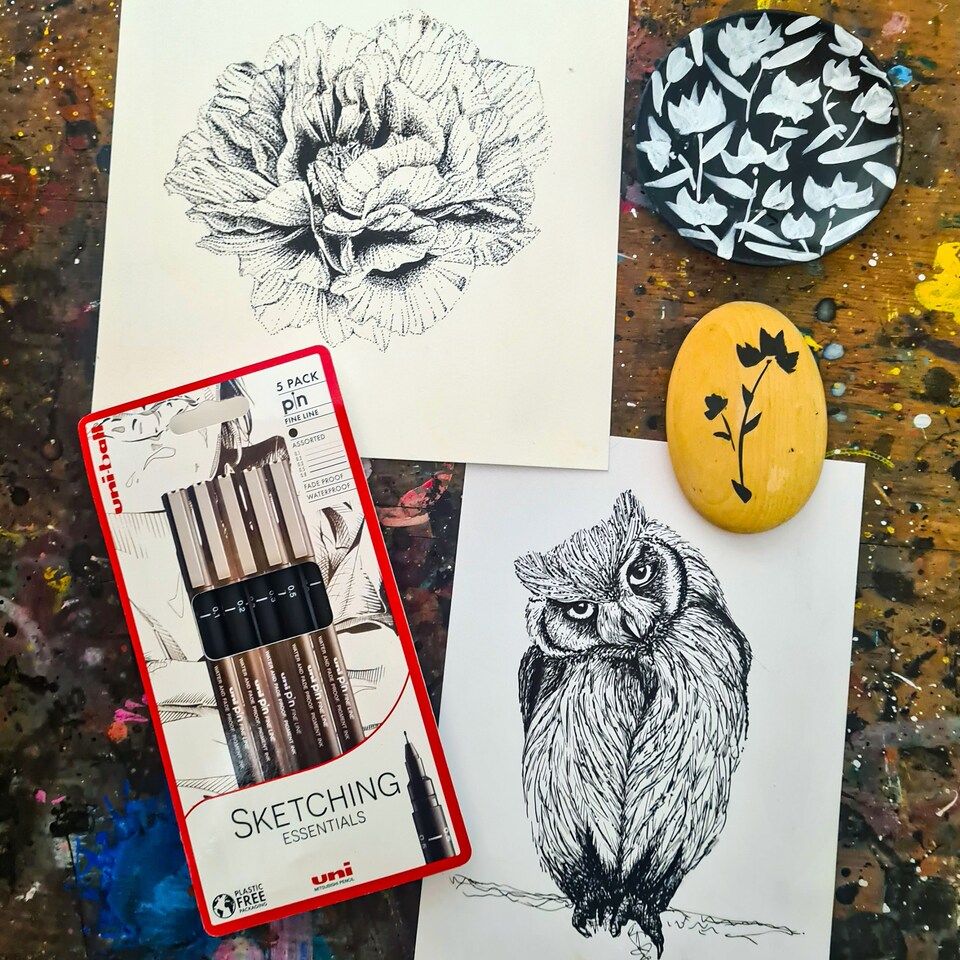 image 1 of Uniball Fineliners Assorted Nibs 5 Pack