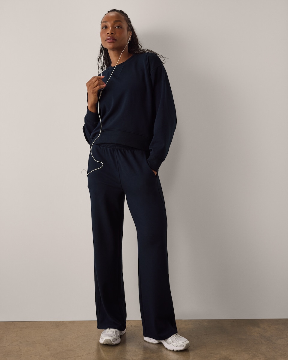 image 1 of F&F Active Crew Neck Sweatshirt in Navy