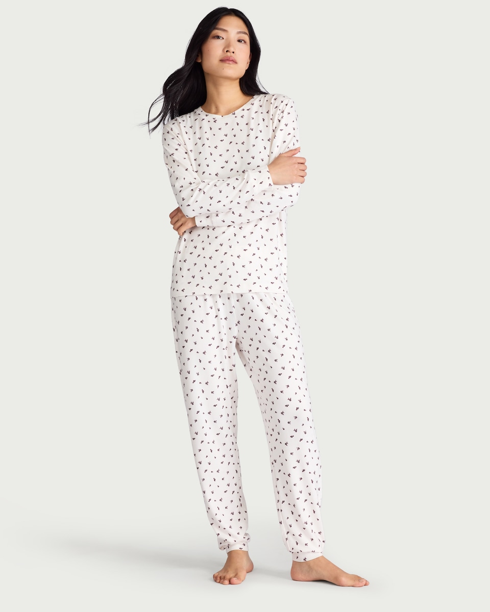 image 1 of F&F Textured Floral Print Pyjama Set in Cream