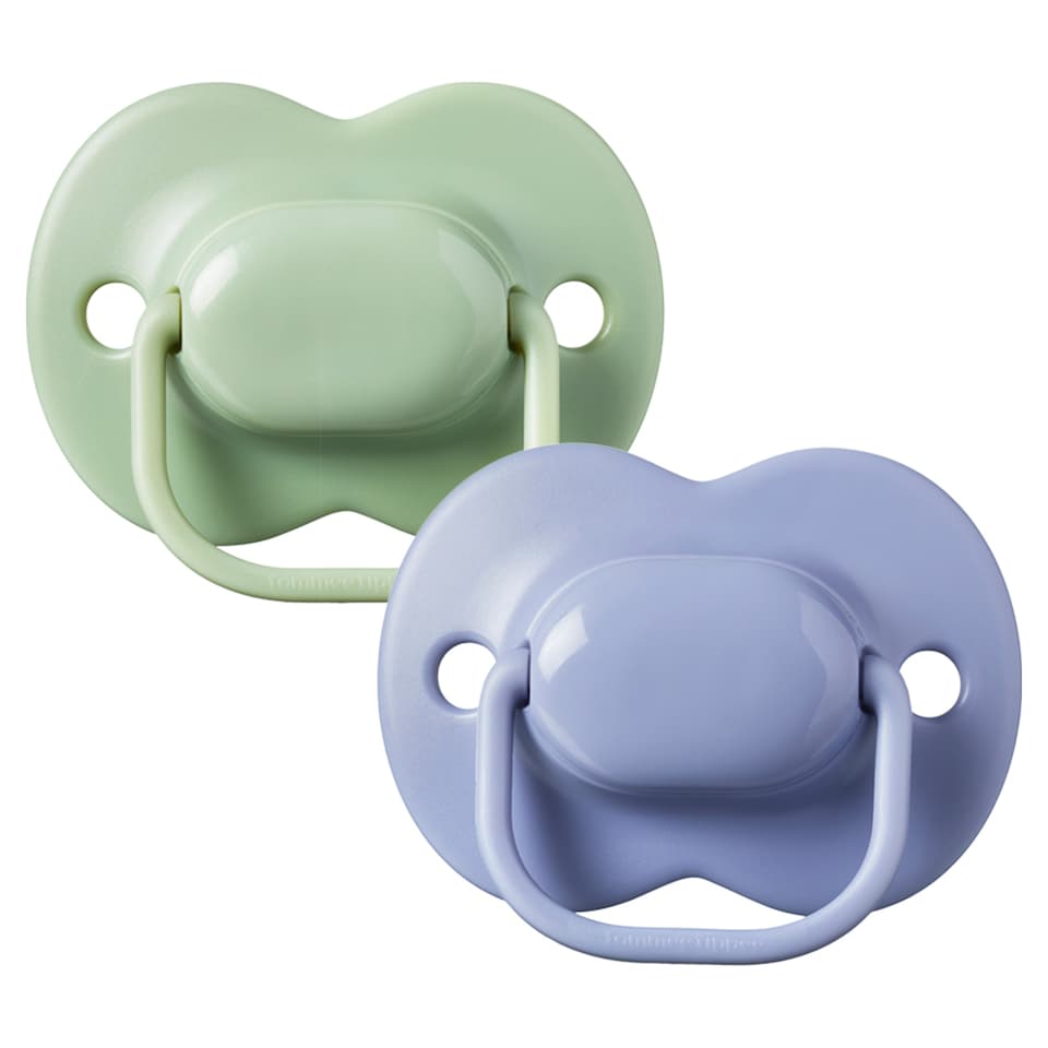 image 1 of Tommee Tippee Cherry Latex Soother, 18-36m, Pack of 2