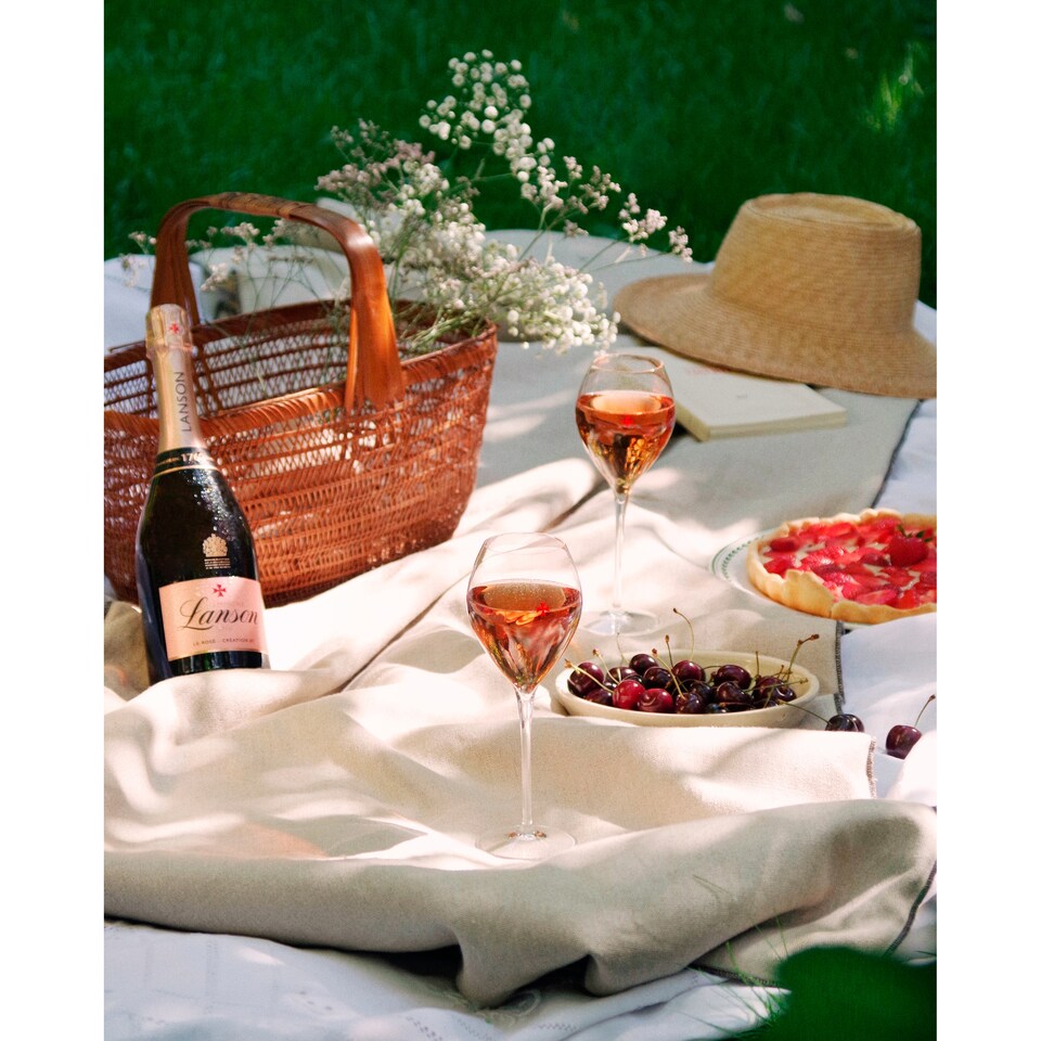 image 1 of Lanson Le Rose Creation 75Cl