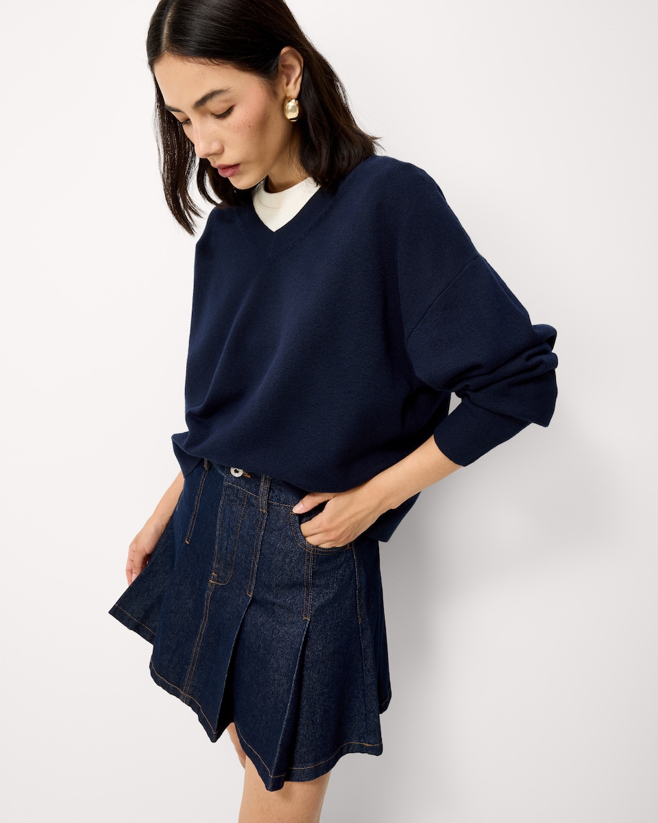 image 1 of F&F V Neck Knitted Jumper in Navy