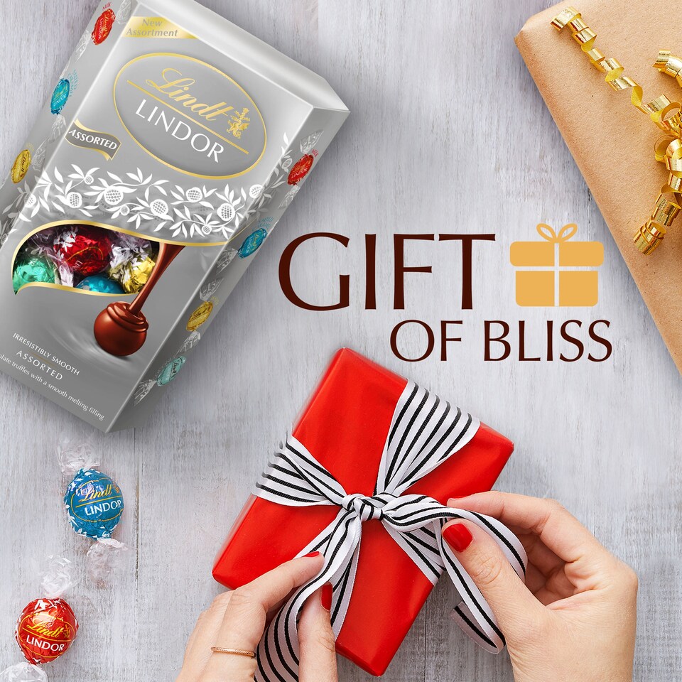 image 1 of Lindt Lindor Limited Edition 337G