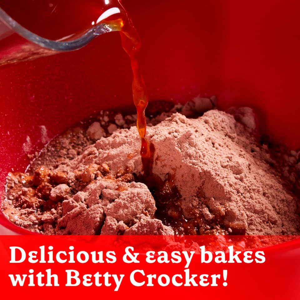 image 1 of Betty Crocker Cake Mix - Red Velvet 425g