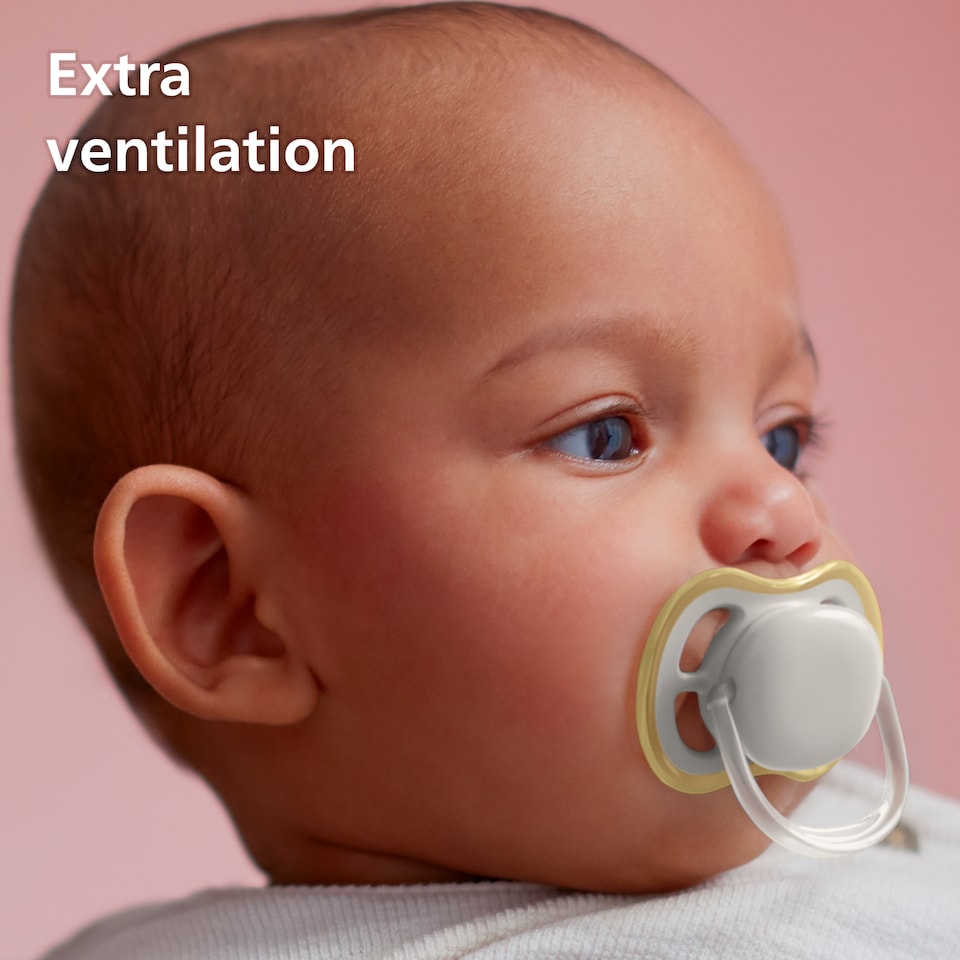 image 1 of Philips Avent Ultra Air Soother 0-6 months 2 pack