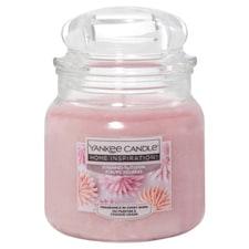 Yankee Candle Medium 340G Jar Sugared Blossom