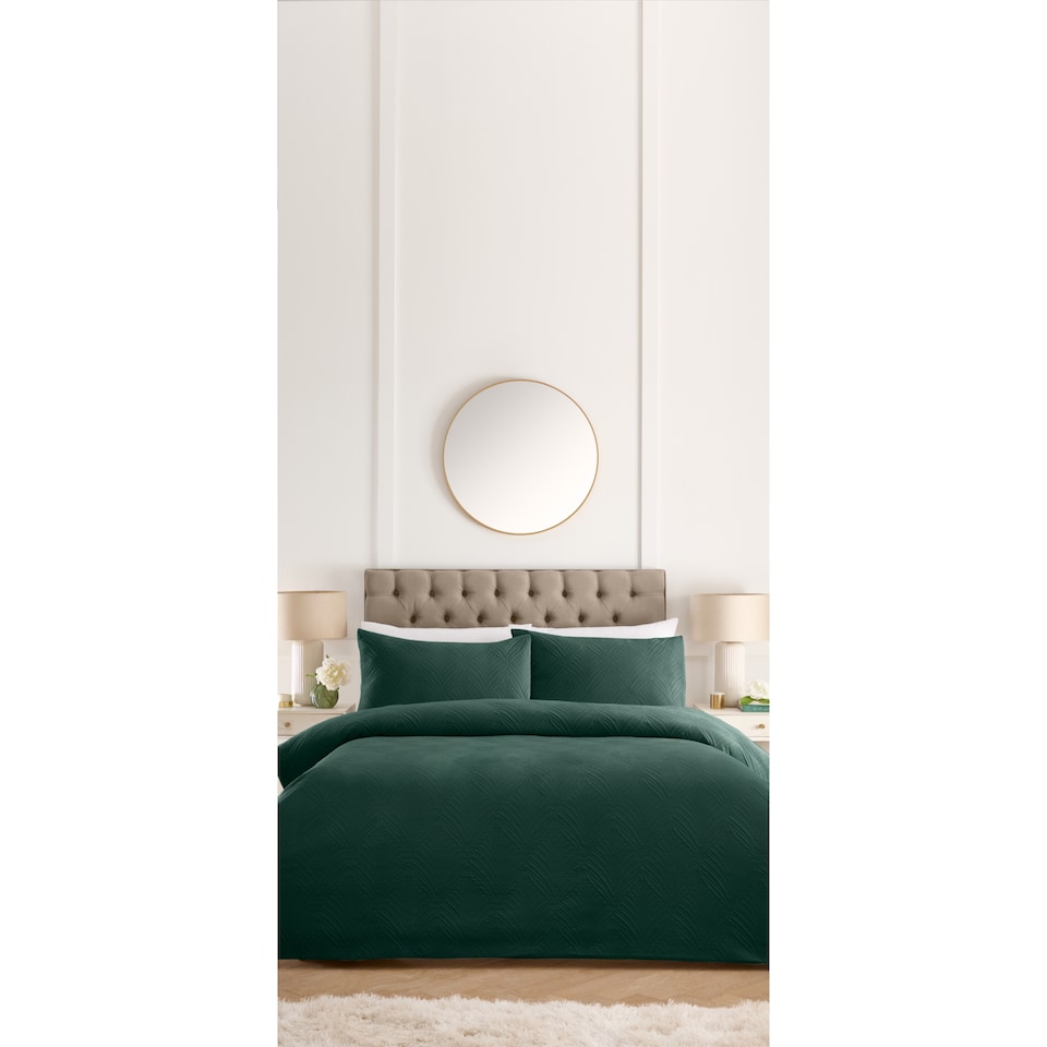 West Park Green Leaf Pinsonic Velvet Duvet Set Double