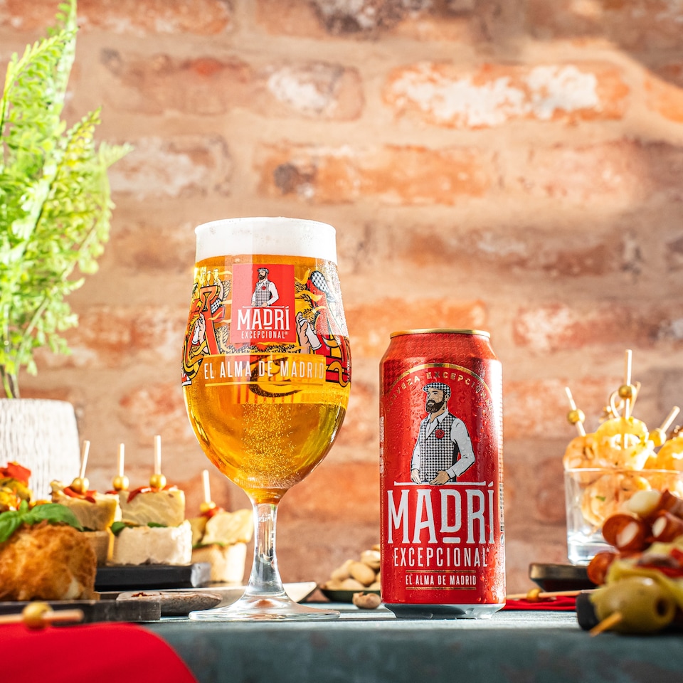 image 1 of Madri Excepcional Premium Lager Beer Can 10 x 440ml