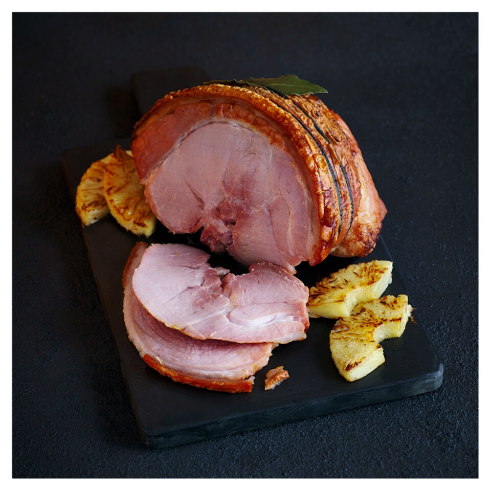 Tesco Finest Dry Cure Gammon Joint 900g Serves 4