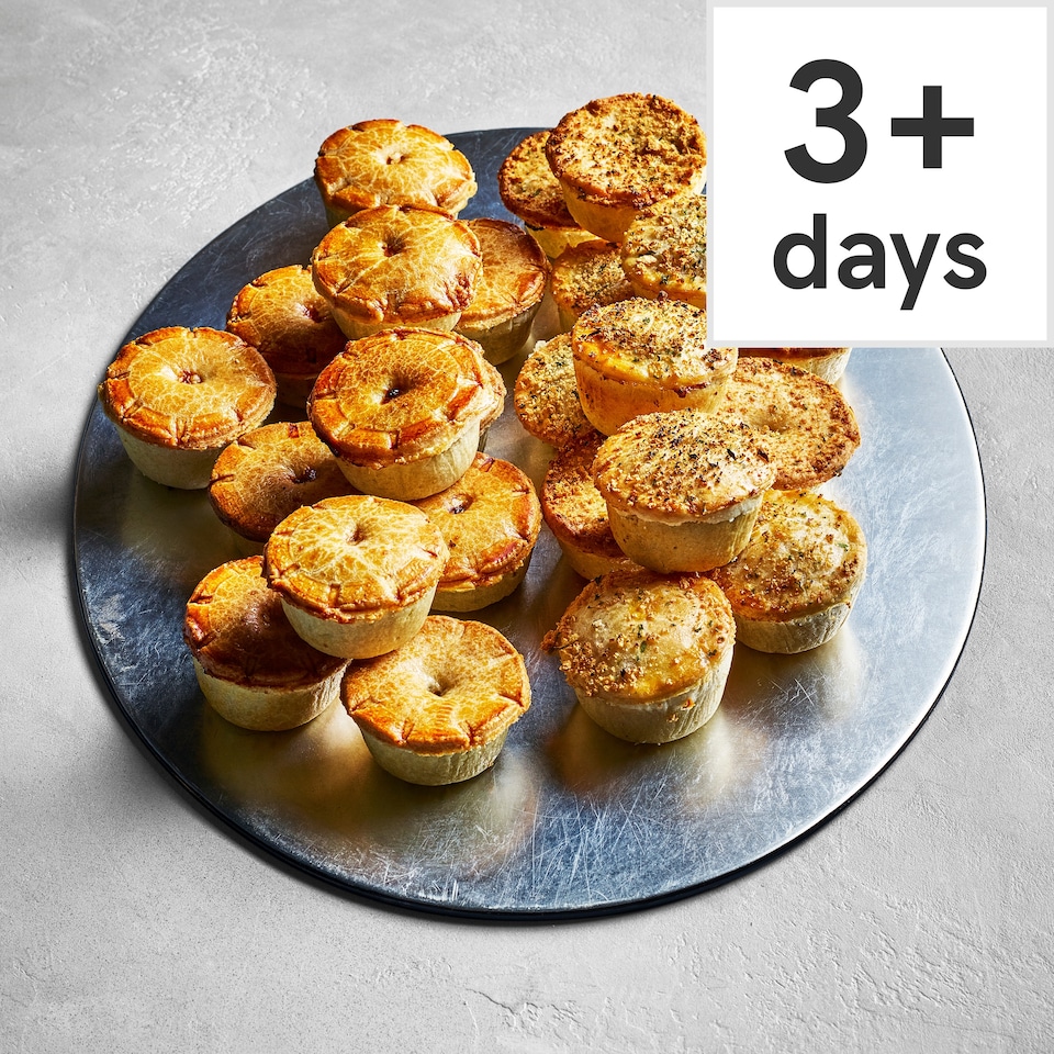 95. Tesco Finest 24 Mini British Pie Selection 792g (Serves 24)