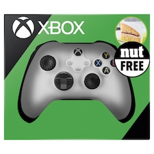Xbox Celebration Cake Raspberry and vanilla