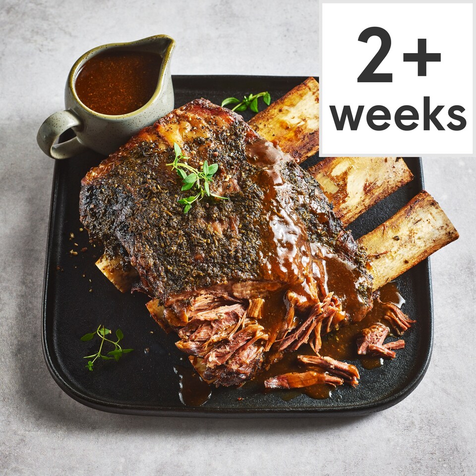 37. Tesco Finest Slow Cooked Beef Rib with a Red Wine & Roasted Garlic Gravy 1.584kg (Serves 6)