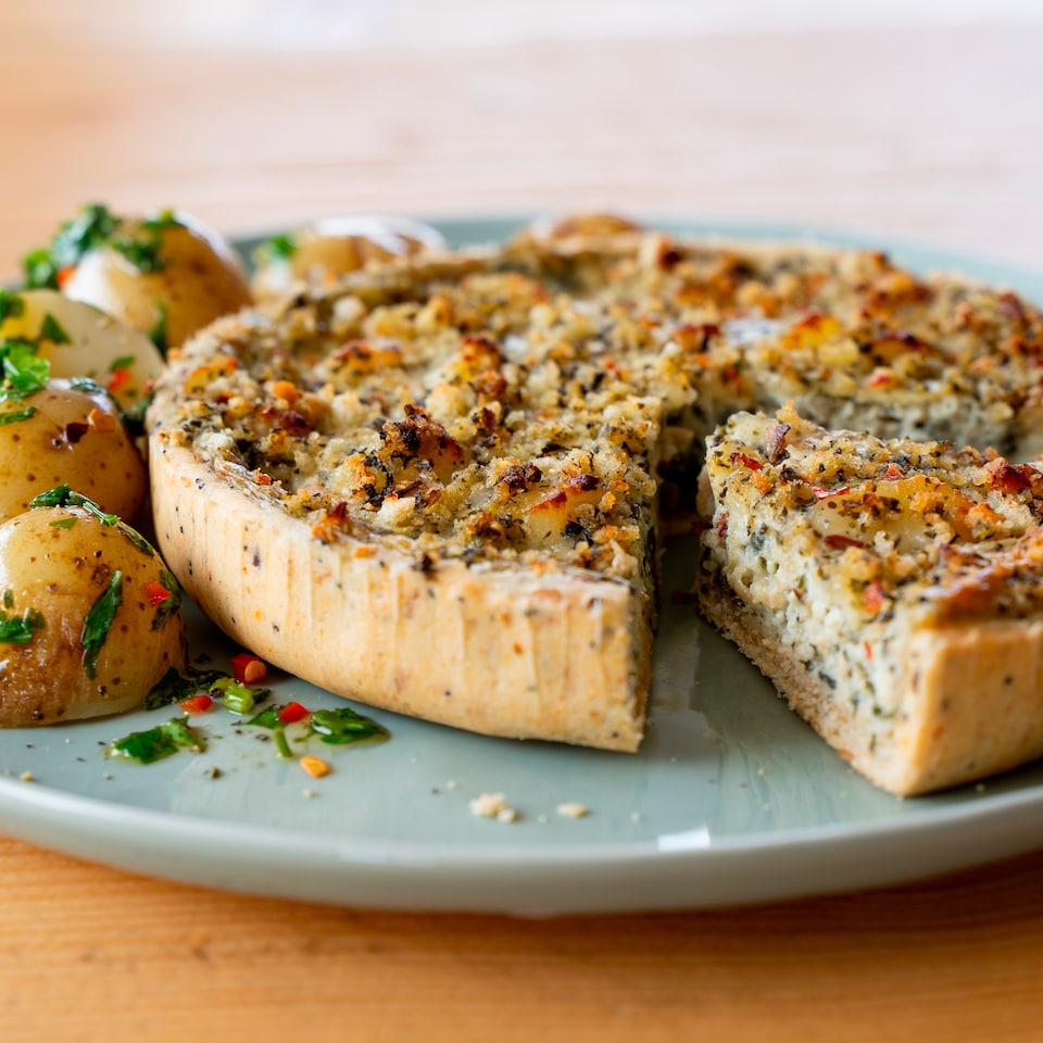 image 1 of Higgidy Cypriot Halloumi & Chimichurri Quiche 400g