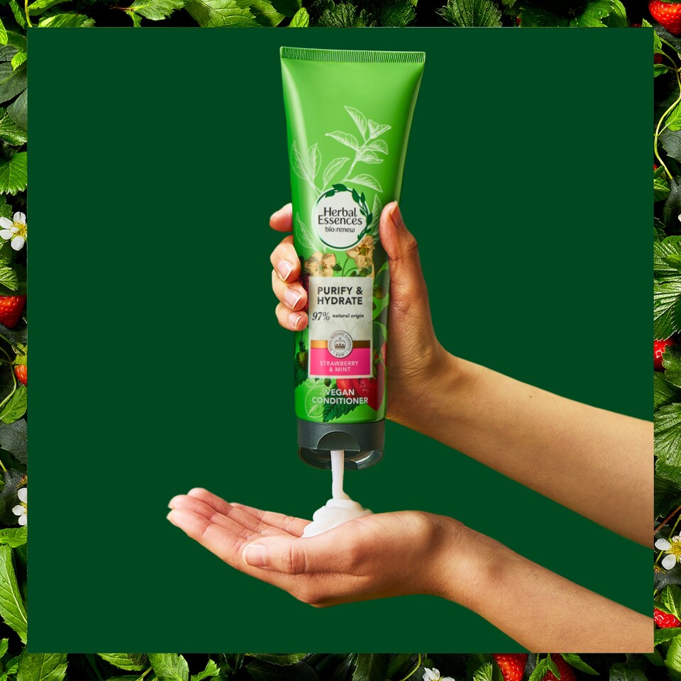 Herbal Essences Tisztító És Hidratáló Balzsam Eperrel És Mentával Bármely Hajtípusra, 275ml 1. kép