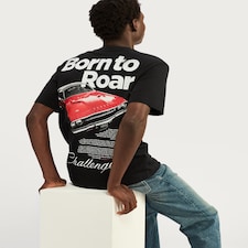 F&F Dodge Challenger Born To Roar Slogan T-Shirt in Black