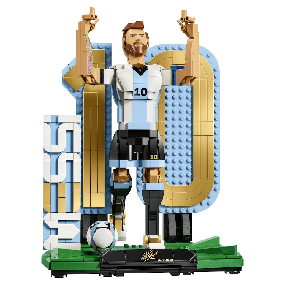 image 1 of LEGO Editions 43015 Lionel Messi - Soccer Legend