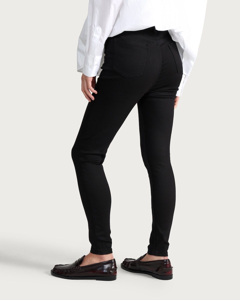 image 1 of F&F Contour High Rise Skinny Fit Jeans in Black