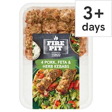 Tesco Fire Pit 4 Pork, Feta & Herb Kebabs 400G