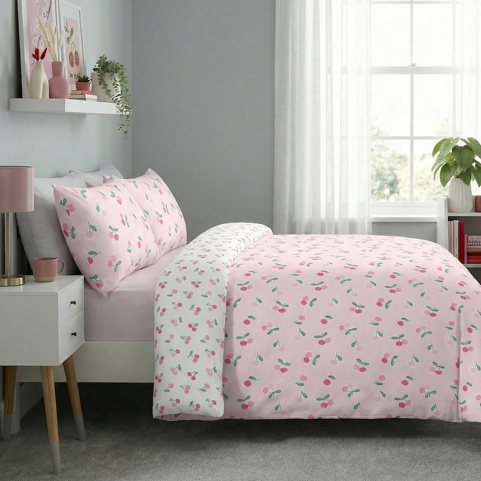 image 1 of Silentnight Cherries Duvet Set Double