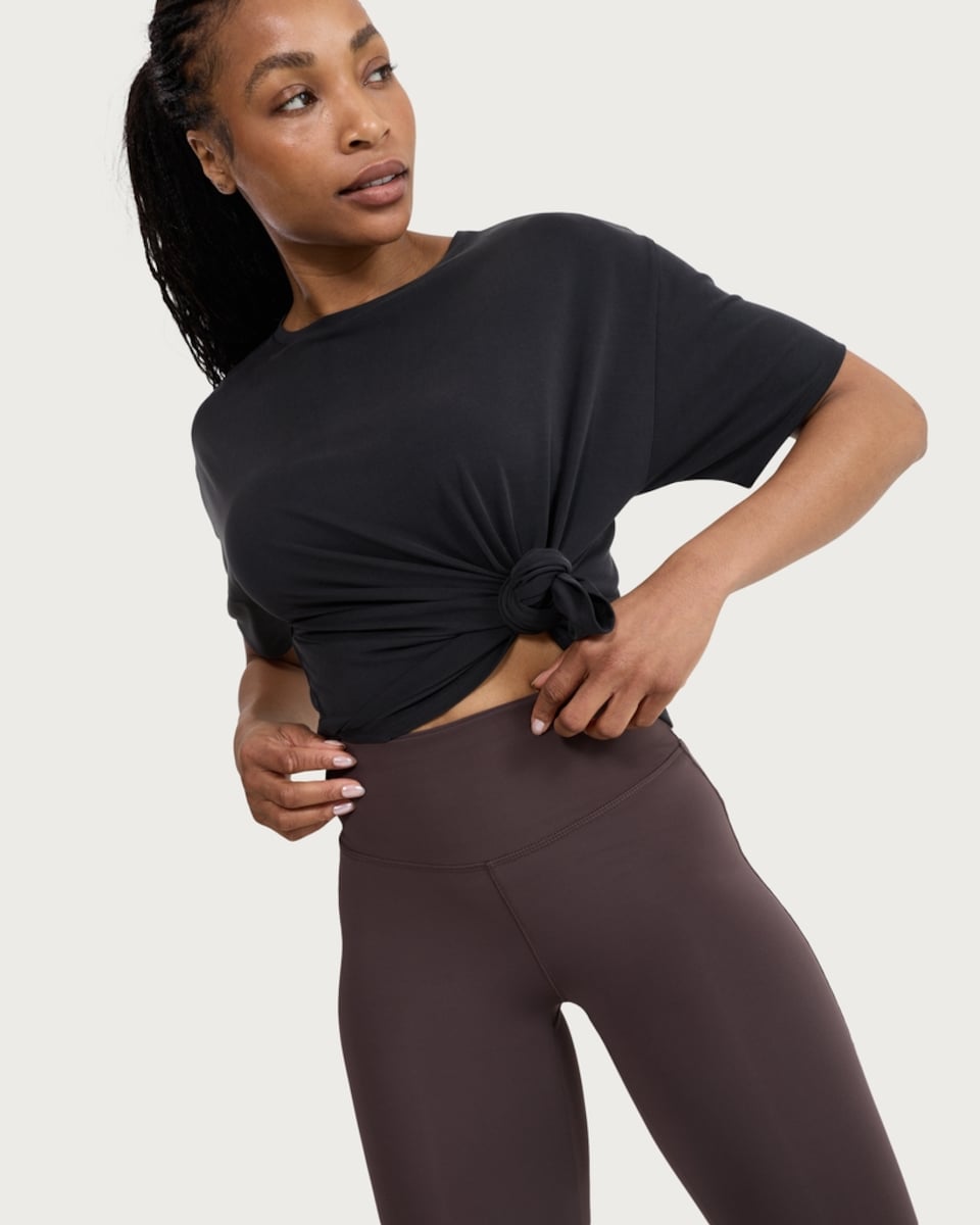 image 1 of F&F Active EVERYHOUR Longline T-Shirt in Black