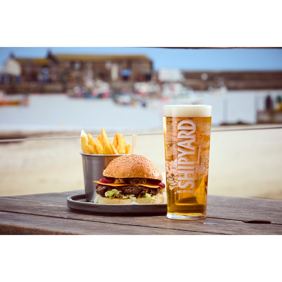 image 1 of Shipyard American Pale Ale 10 X 440Ml